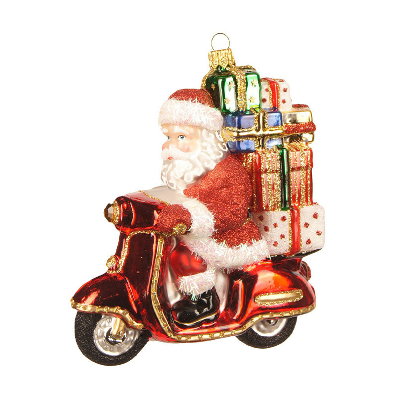 Tomte på Scooter